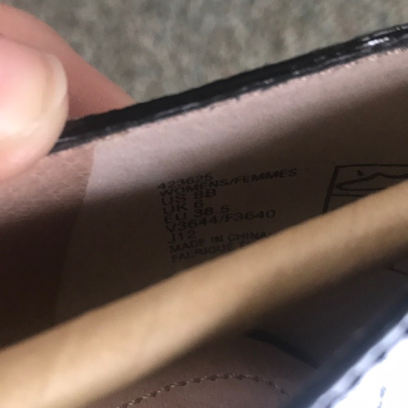 NWT Lands’ End Ashby black patent leather pumps - Picture 6 of 7